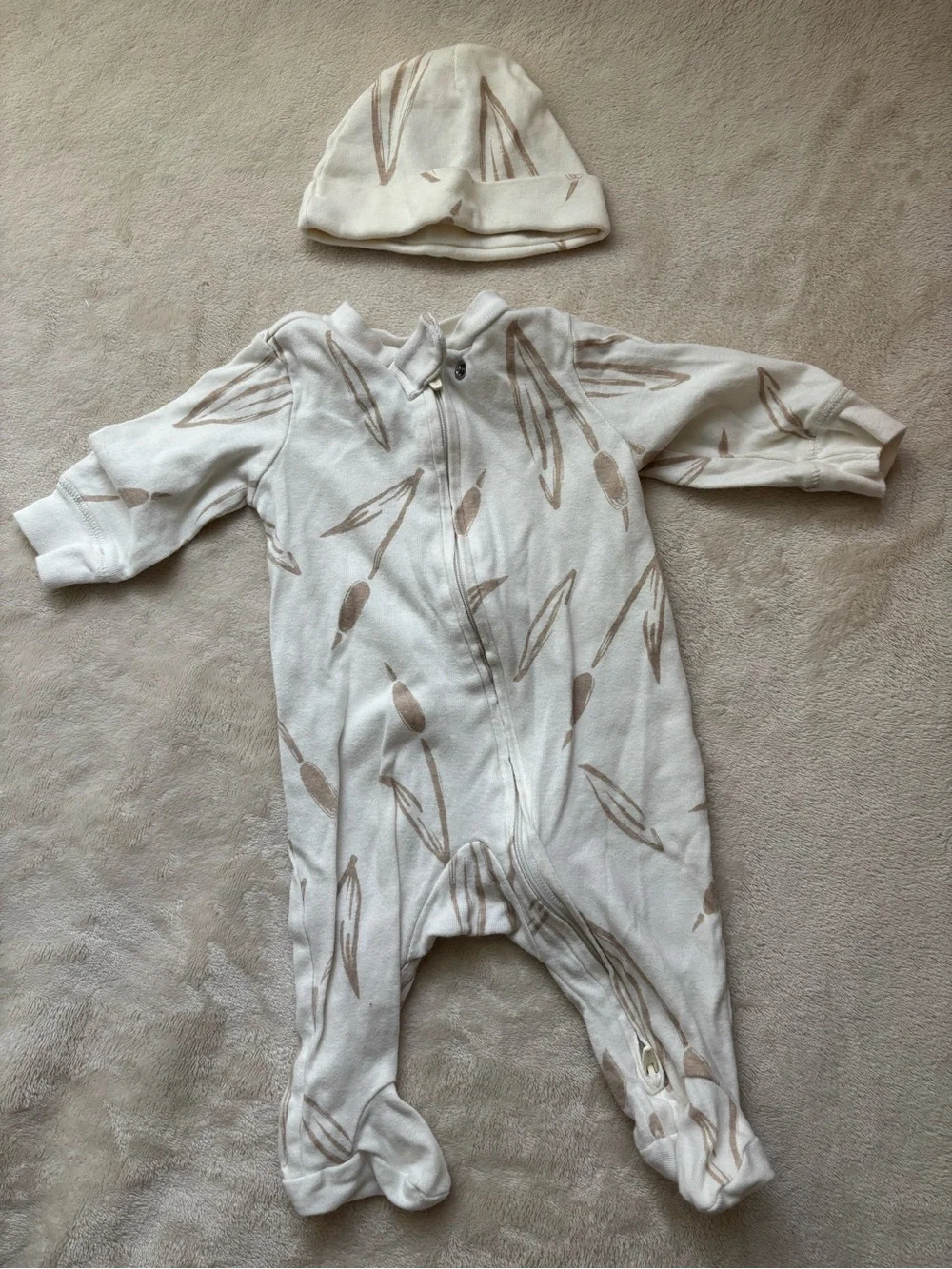 Carter's Baby Pajama Onesie Sleep and Play Lot Size 3M Set - 4pc plus hat EUC